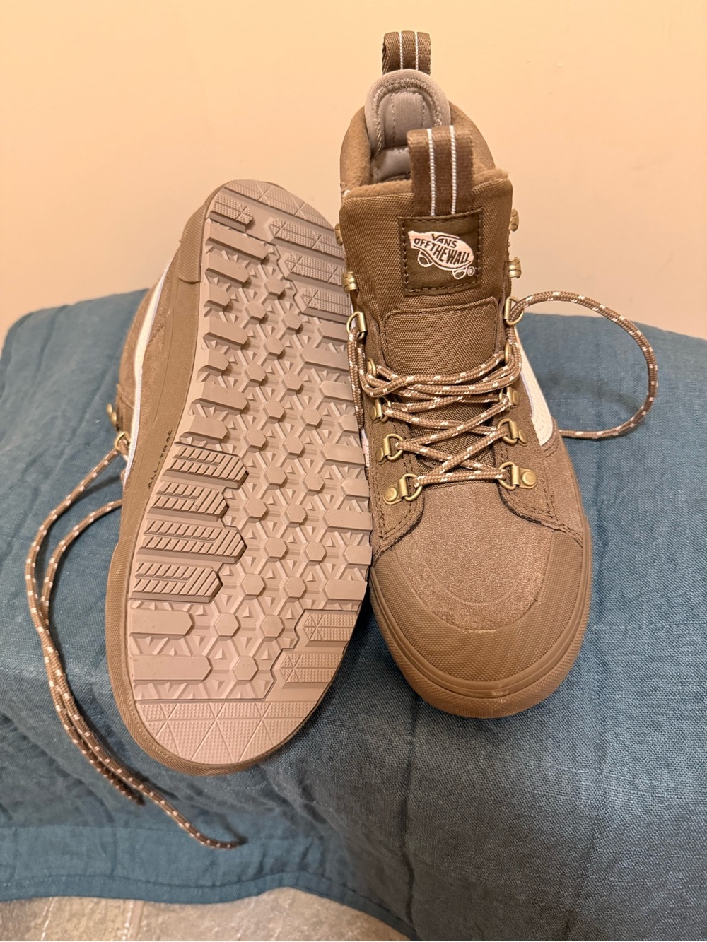 Vans Brown High-Top Outdoor Sneakers - Womens - Picture 4 of 4